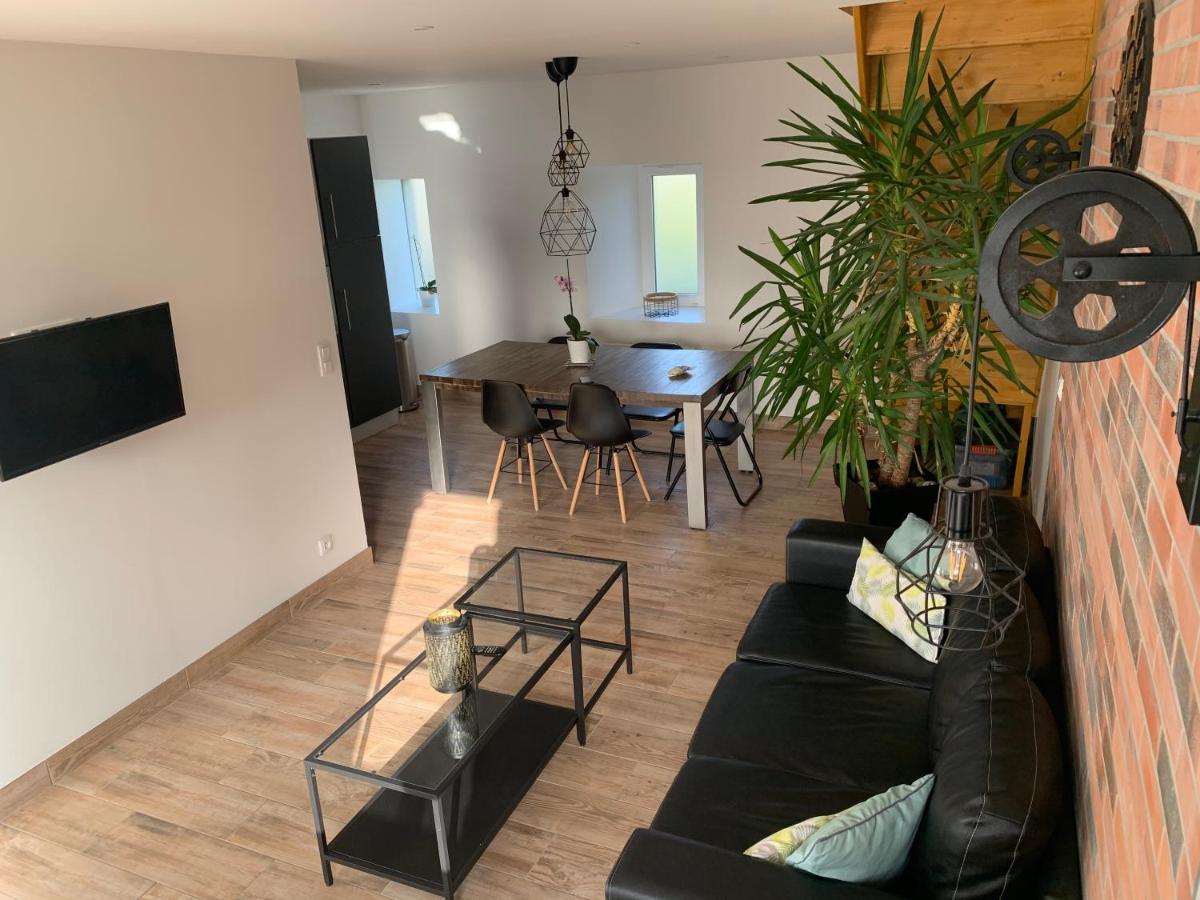 Gite 5 Pers Avec 2H Espace Bien-Etre Privatise Inclus Dans Le Prix De La Nuit 80M2 De Detente Equilly Luaran gambar