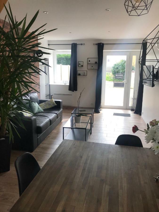 Gite 5 Pers Avec 2H Espace Bien-Etre Privatise Inclus Dans Le Prix De La Nuit 80M2 De Detente Equilly Luaran gambar